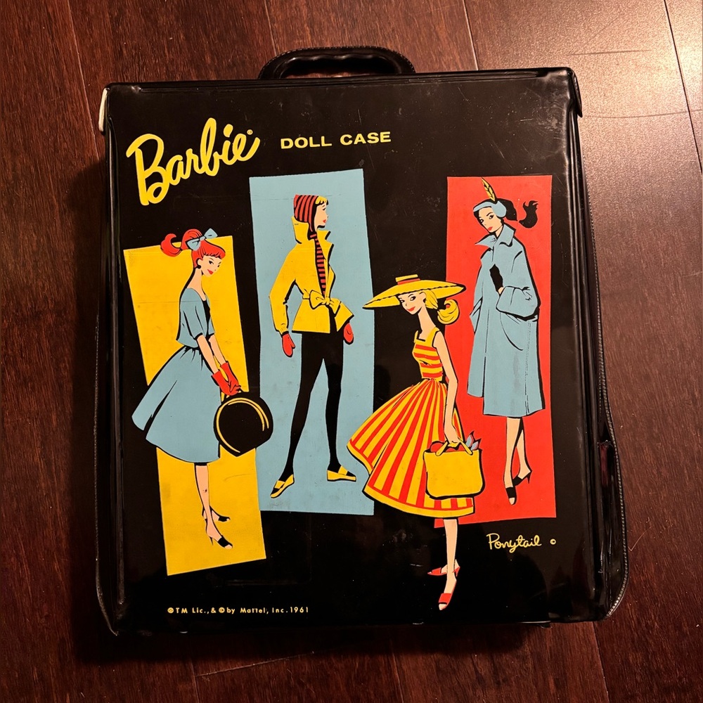 Barbie Doll Case Mod 1960s